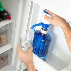 Distributeur d'eau pour carafes Jairo Plastique Bleu et Blanc