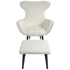 Geoplus fauteuil + Ottomaanse crèmekleurige stof met schapenvachteffect