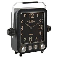 Horloge de table Hawk 28x31,5cm Métal Gris