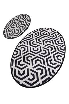 Lot de 2 tapis de salle de bain ovales Artem géométrique hexa Noir et Blanc