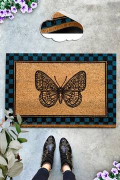 Lagune deurmat 40x60cm natuurlijke kokosvezel zwart en blauw tegelpatroon en zwarte vlinder