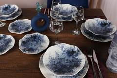 Vajilla de porcelana de 24 piezas de Luvedique con flores azules y blancas