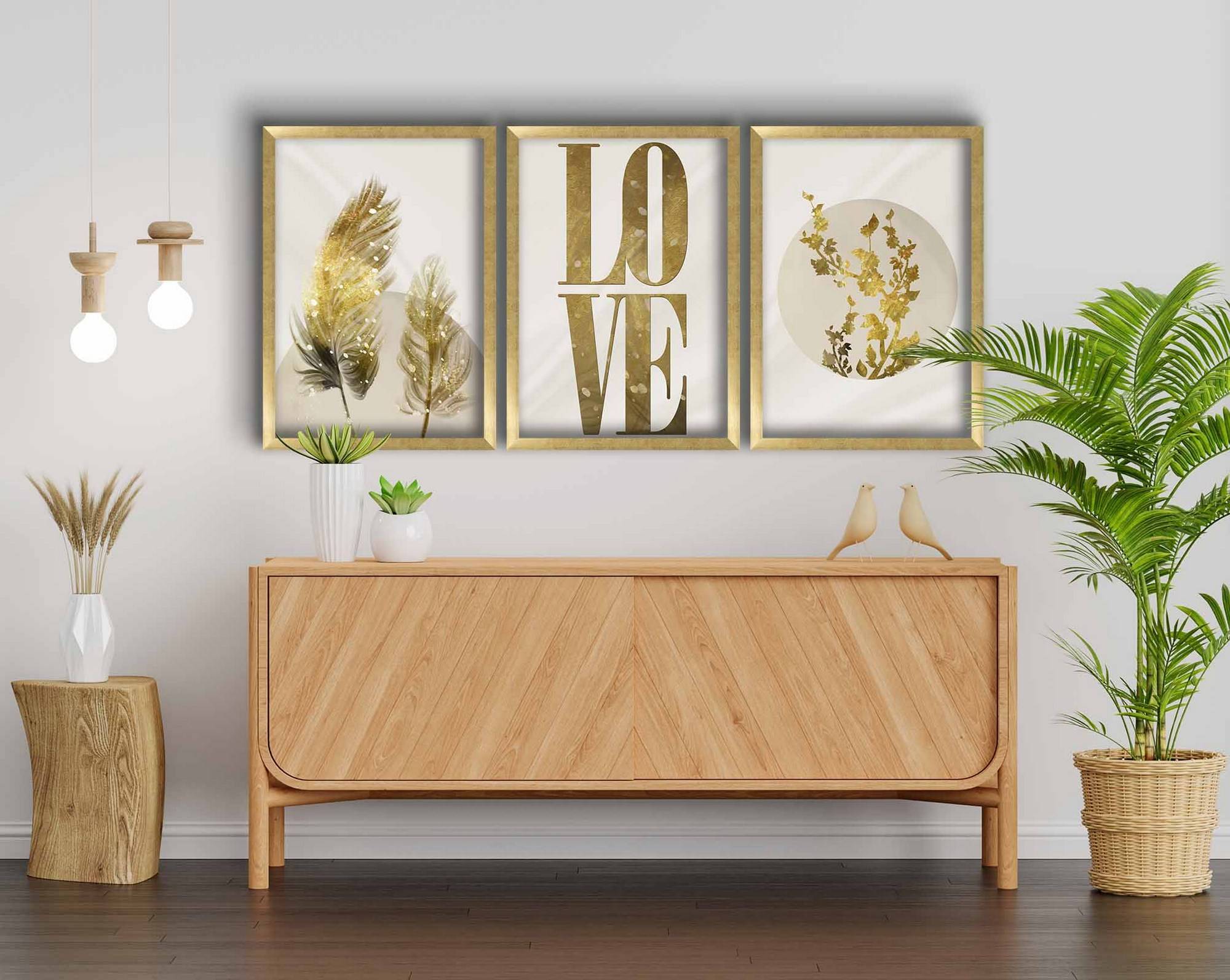 Set de 3 tableaux décoratifs avec cadres Bois clair Nyxo L38xH53cm "LOVE", plante et plume Or