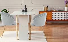 Smart Stuhl mit goldenen Beinen und Samtbezug Silber